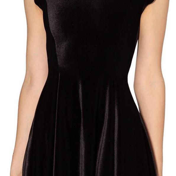 Design 3060 Black Velvet Cocktail Dress on Luulla